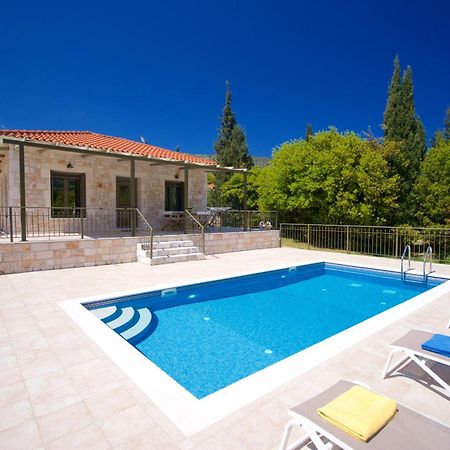 Forest Villas Kefalonia Logarata Экстерьер фото