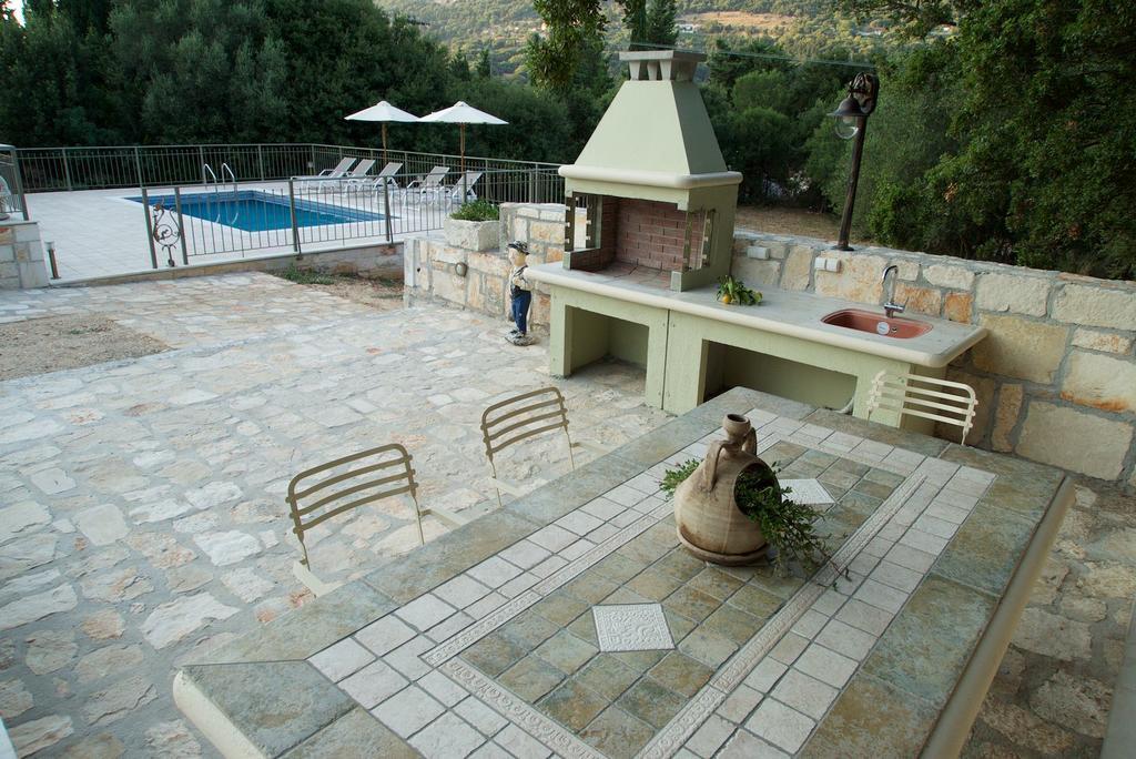 Forest Villas Kefalonia Logarata Экстерьер фото